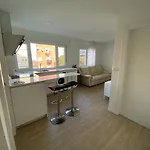 Acogedor En Zona Privilegiada Santander